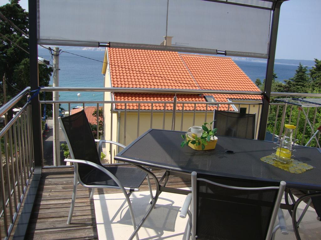 Apartments Ilona Novi Vinodolski Bagian luar foto