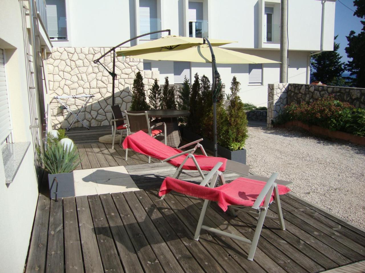 Apartments Ilona Novi Vinodolski Bagian luar foto